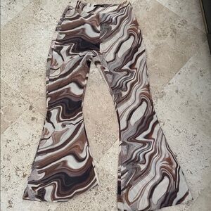 PrettyLittleThing Abstract Pattern Flared Pants